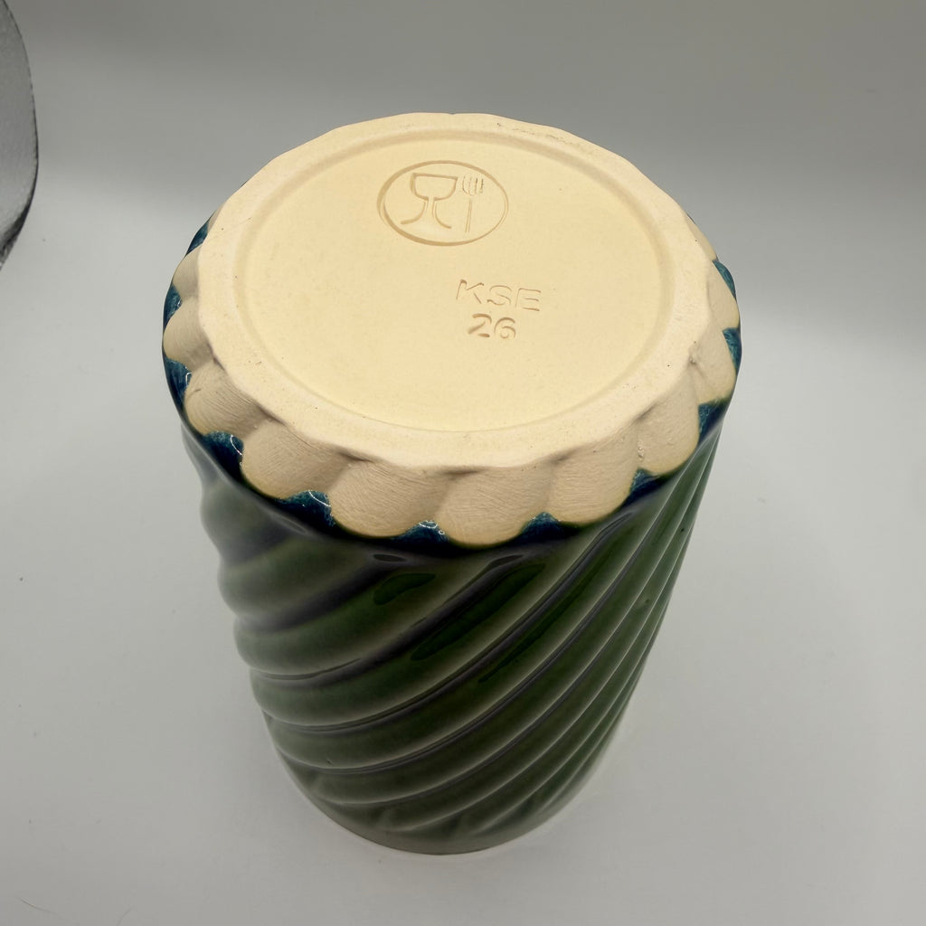 32 ounce Spiral Cup in Rhodes Green