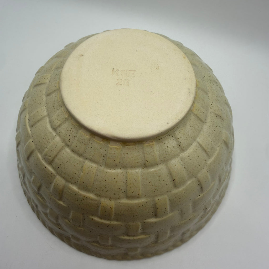 Basket-weave Soup/Cereal Bowl in Light Nutmeg